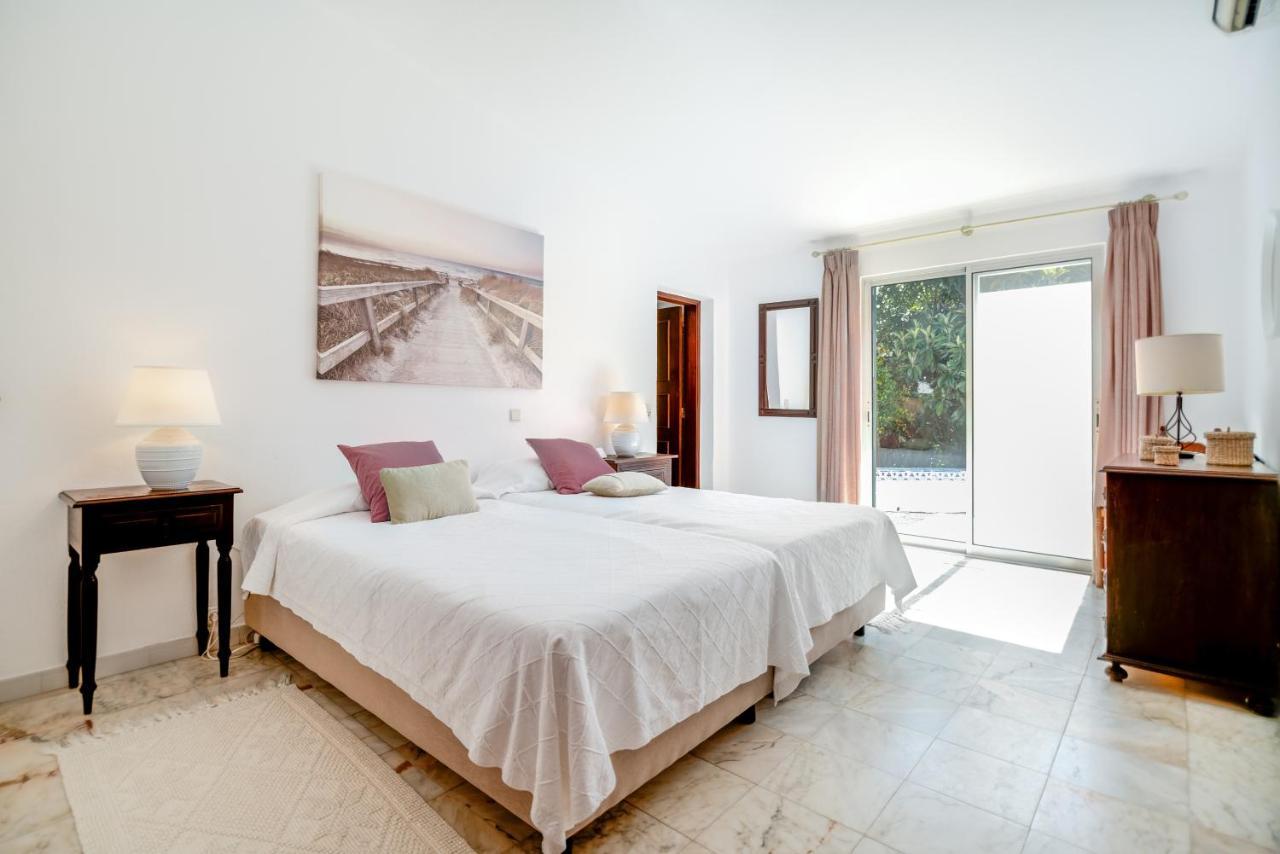 Traditional 3 Bedroom Villa With Great Pool In The Heart Of Vale Do Lobo Bagian luar foto