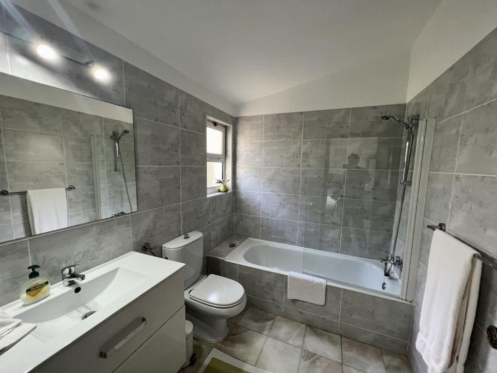 Traditional 3 Bedroom Villa With Great Pool In The Heart Of Vale Do Lobo Bagian luar foto