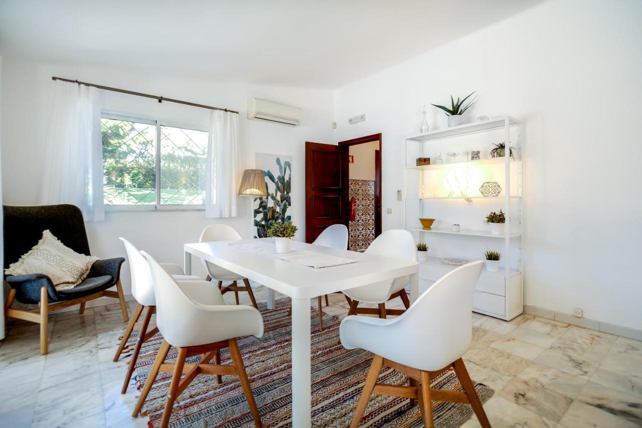 Traditional 3 Bedroom Villa With Great Pool In The Heart Of Vale Do Lobo Bagian luar foto